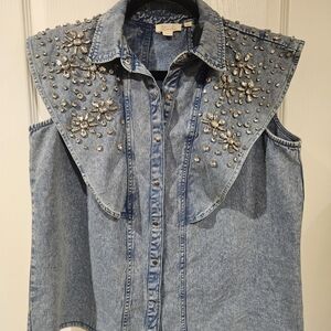 Anthropologie Let Me Be Collared Denim Flutter Sleeve Blouse With Embelishments